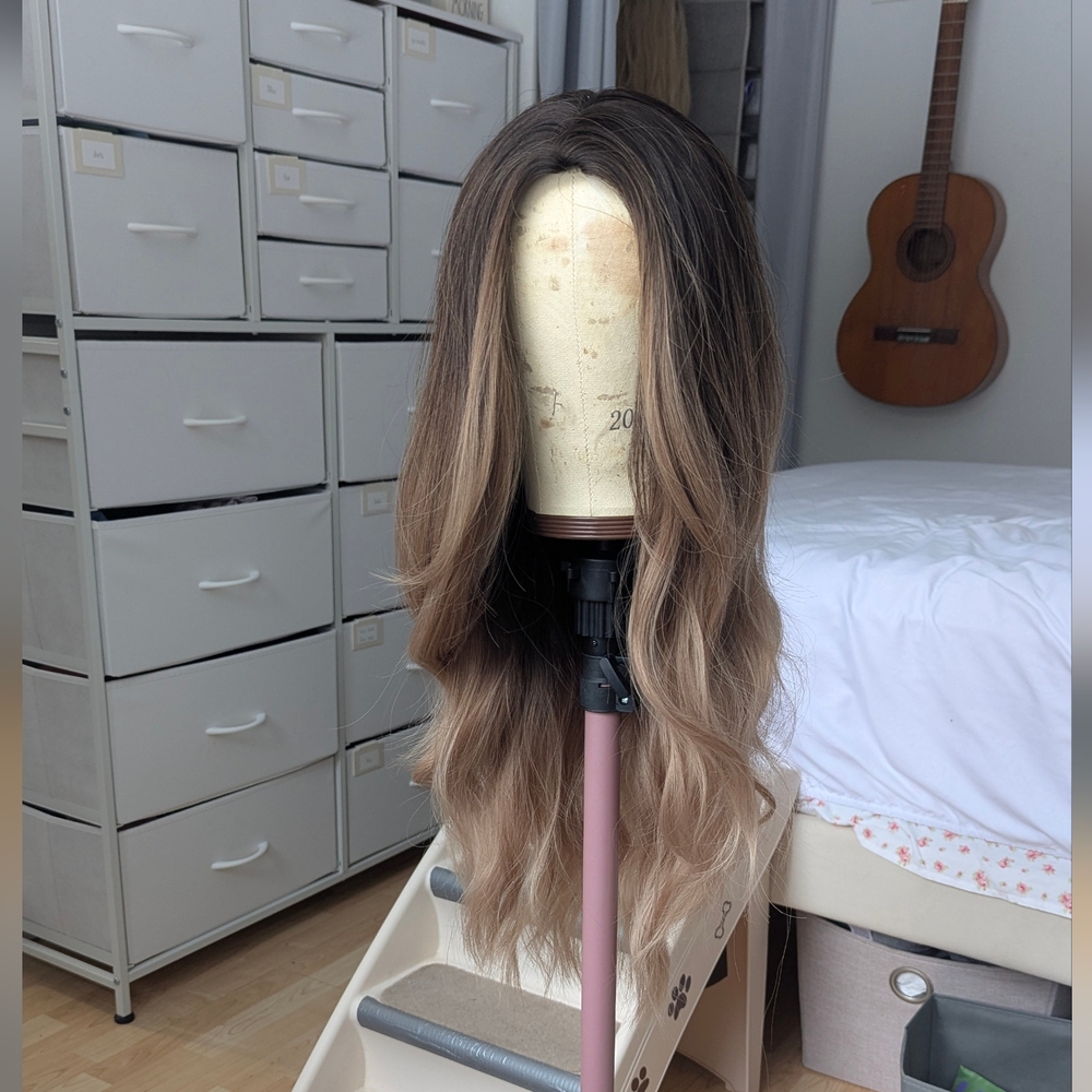 Ombre Brown and Blonde Wig 24-25", Synthetic - Picture 4 of 11